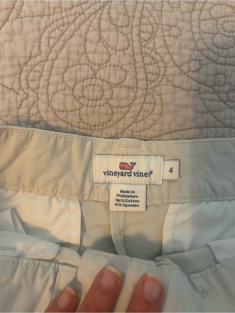 Vineyard Vines Girls' Cream Shorts